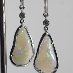 Earrings - 2.86ct